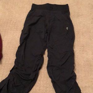 Iviva size 8 Studio pants